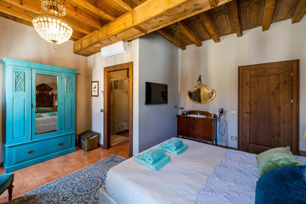 B&B Formigola Corticelle Pieve Buitenkant foto