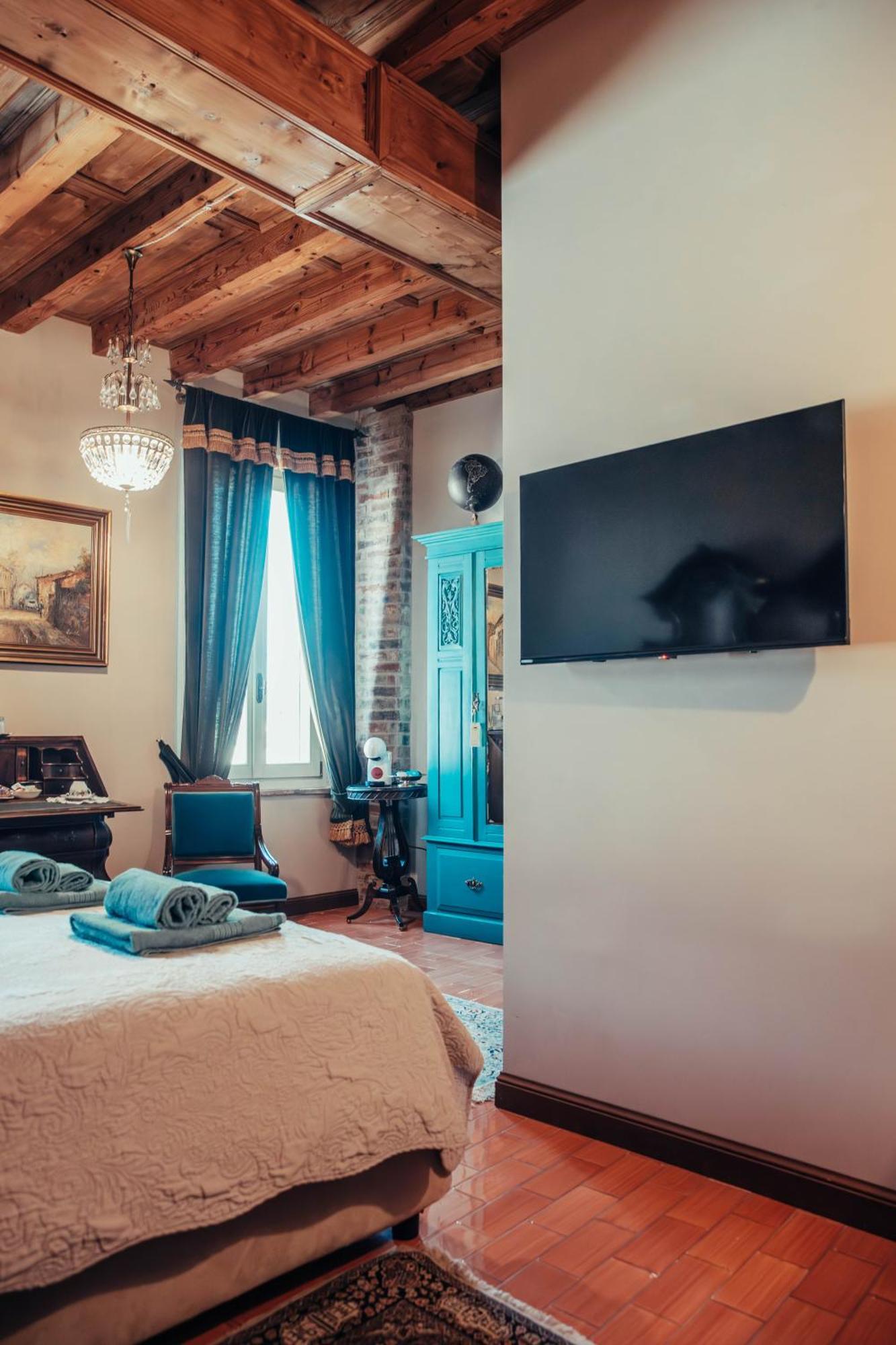 B&B Formigola Corticelle Pieve Buitenkant foto